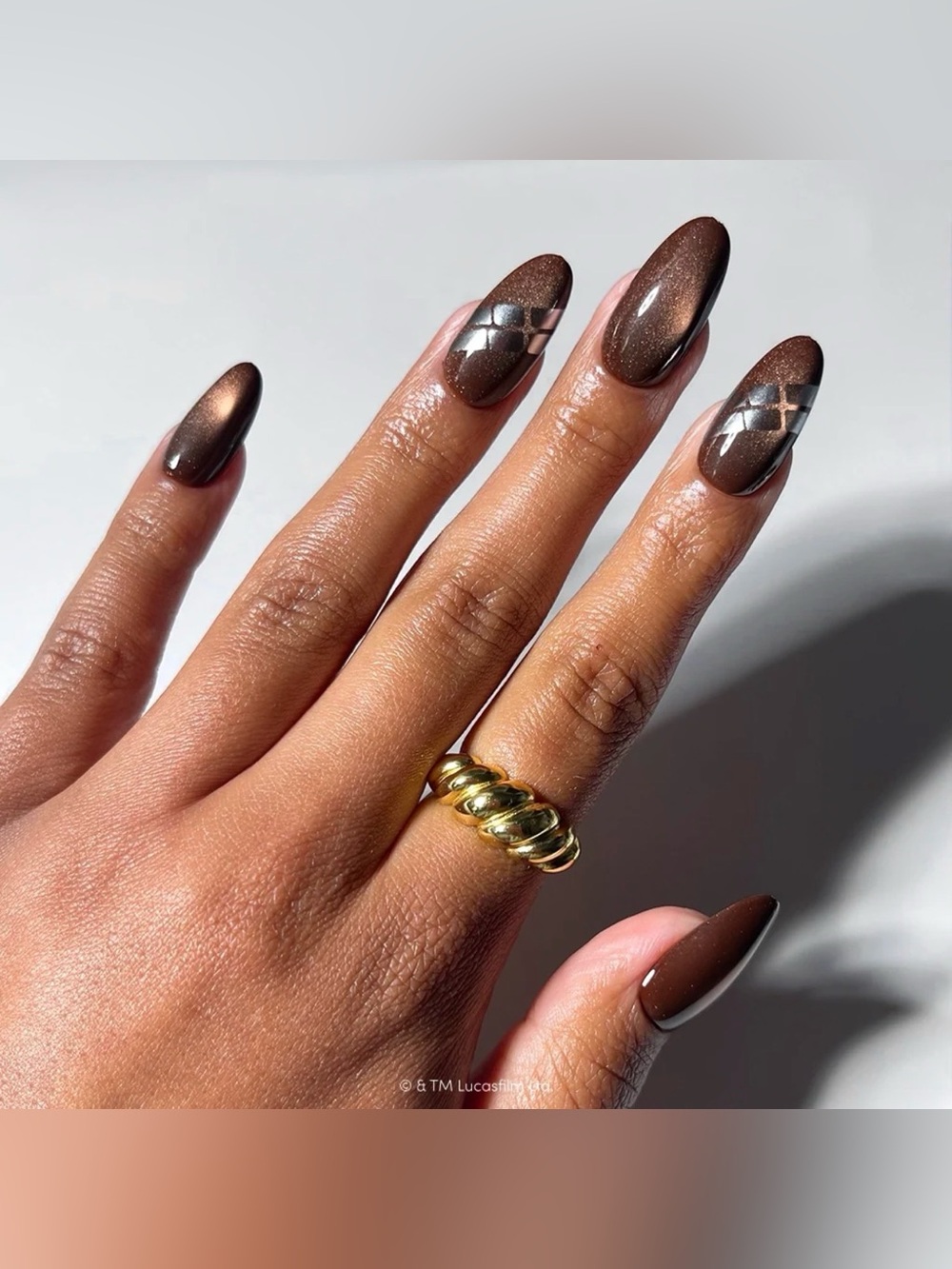 STAR WARS Glamnetic Press-On Nails Punch It, Chewie Medium Oval